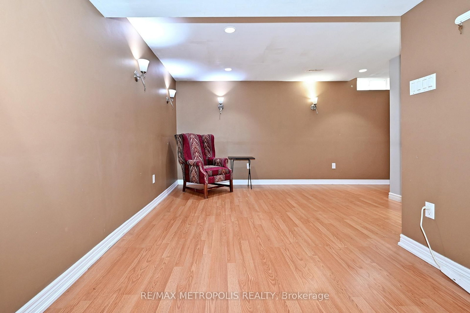 45 Hansen Road N, Unit 83 - Photo 39