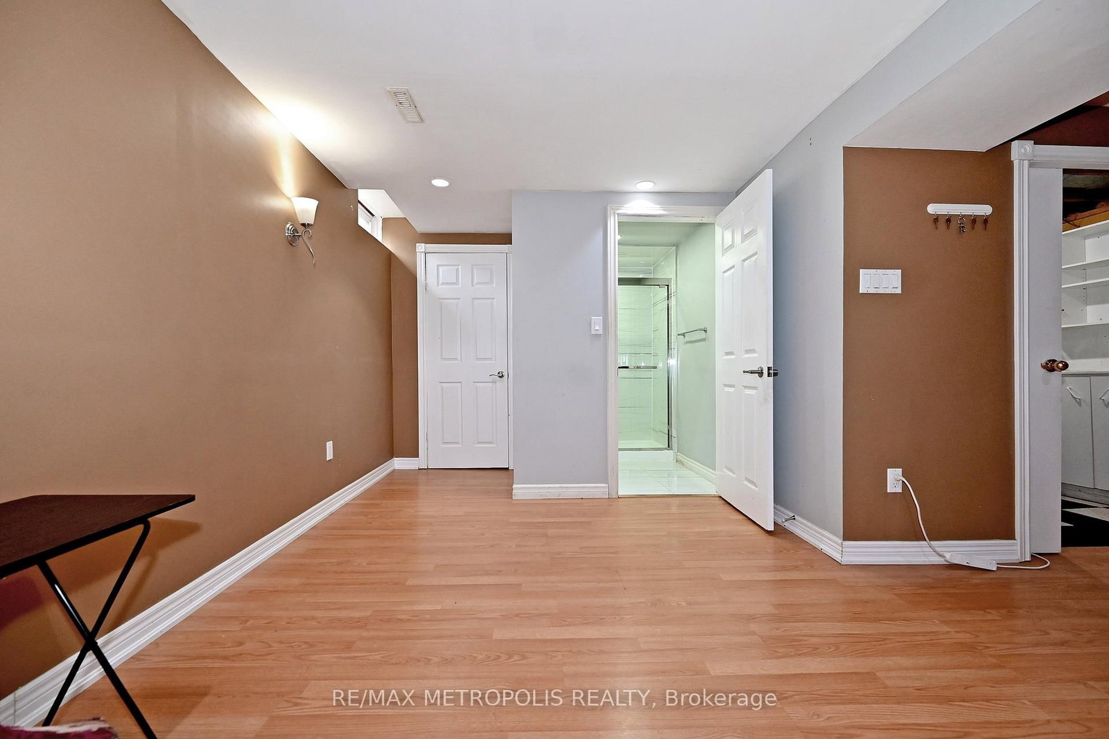 45 Hansen Road N, Unit 83 - Photo 41