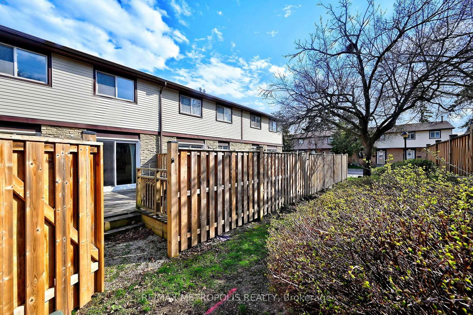 45 Hansen Road N, Unit 83 - Photo 50