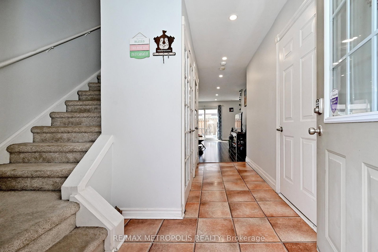 45 Hansen Road N, Unit 83 - Photo 7