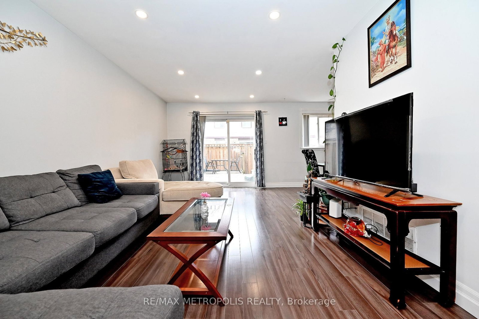 45 Hansen Road N, Unit 83 - Photo 9