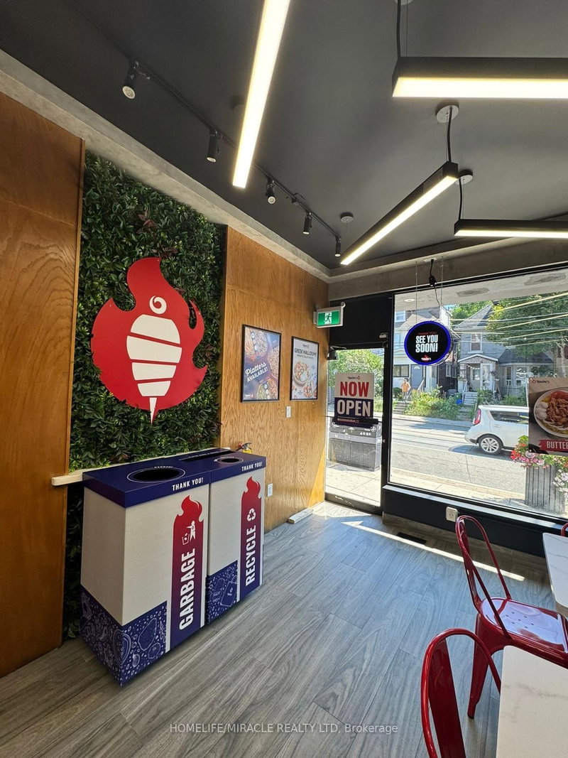 1660 Queen St W, Toronto, M6R 1B2 | Image 2