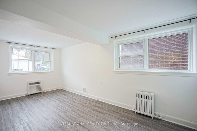 1 - 295 Indian Grve E, Toronto, M6P 2H6 | Image 3