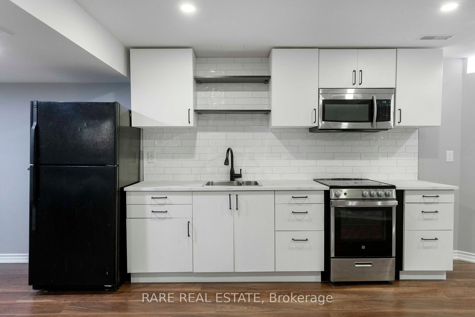 33 SOUTHBEND Drive - Photo 17