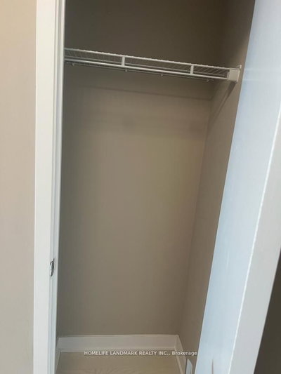 5605 - 3900 Confederation Pkwy | Mississauga | Image