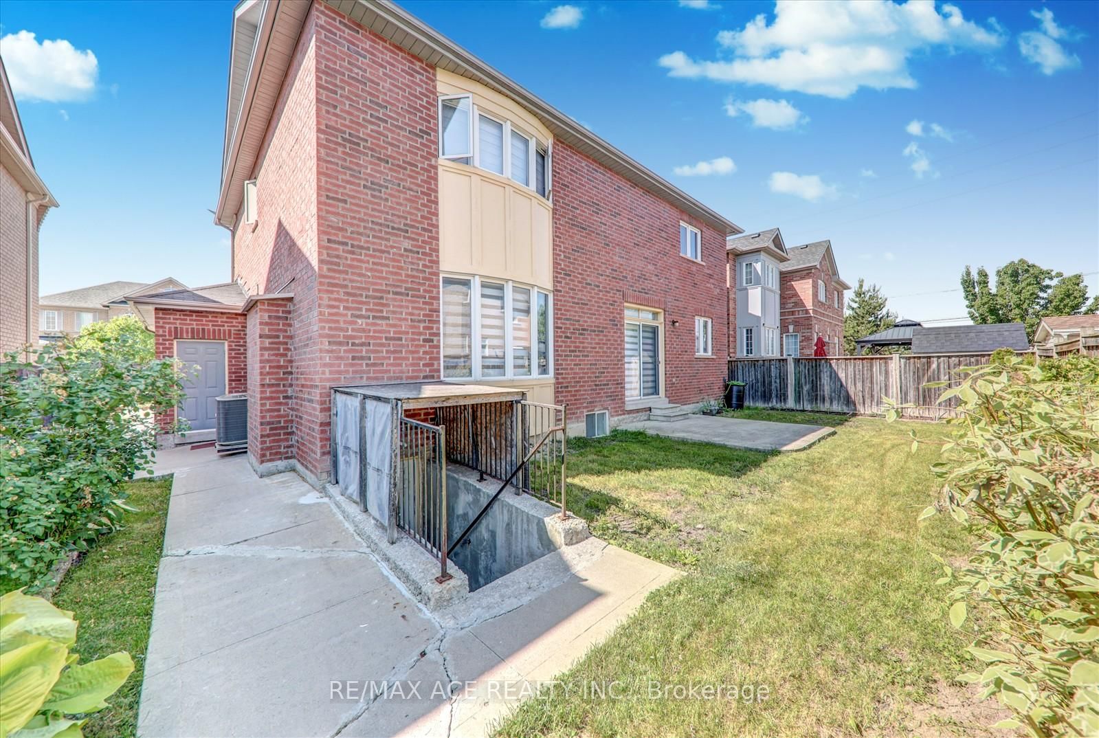 46 Purebrook Crescent - Photo 45