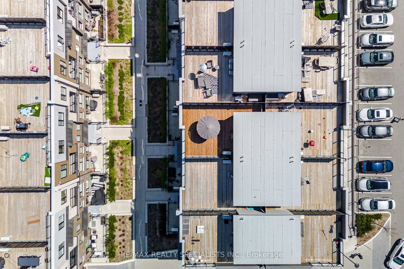 21 - 3405 Ridgeway Dr, Mississauga, L5L 0B9 | Image 3