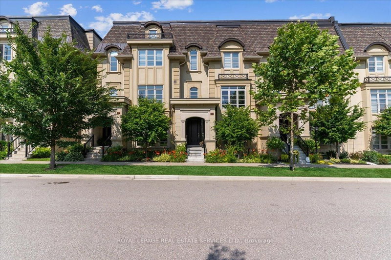 257 Hanover St, Oakville, Ontario