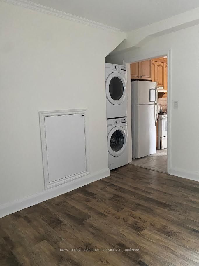 37 Gillespie Avenue, Unit Main Floor - Photo 13