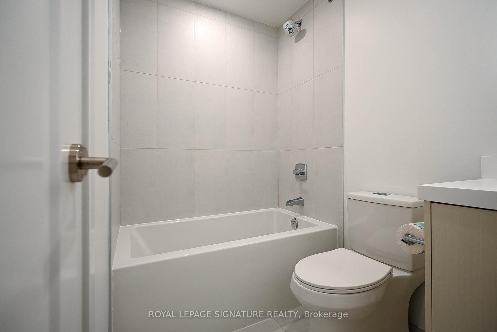 60 Central Park Roadway, Unit 1813 - Photo 26