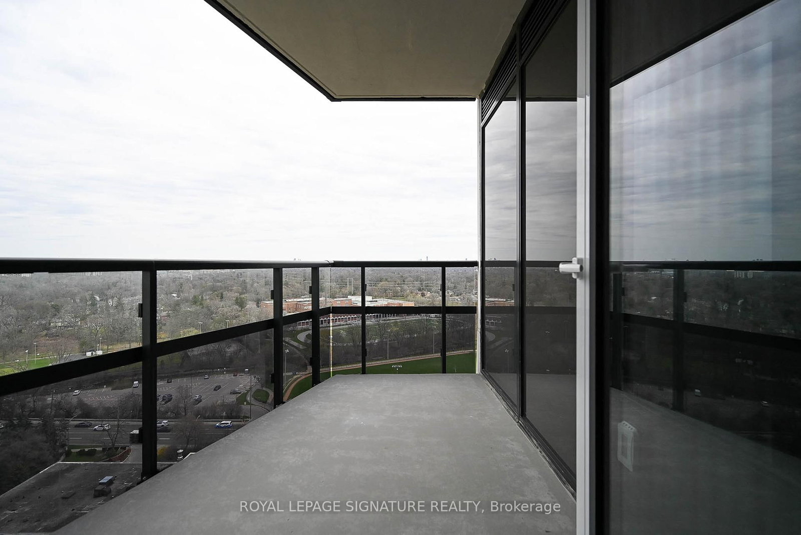 60 Central Park Roadway, Unit 1813 - Photo 29