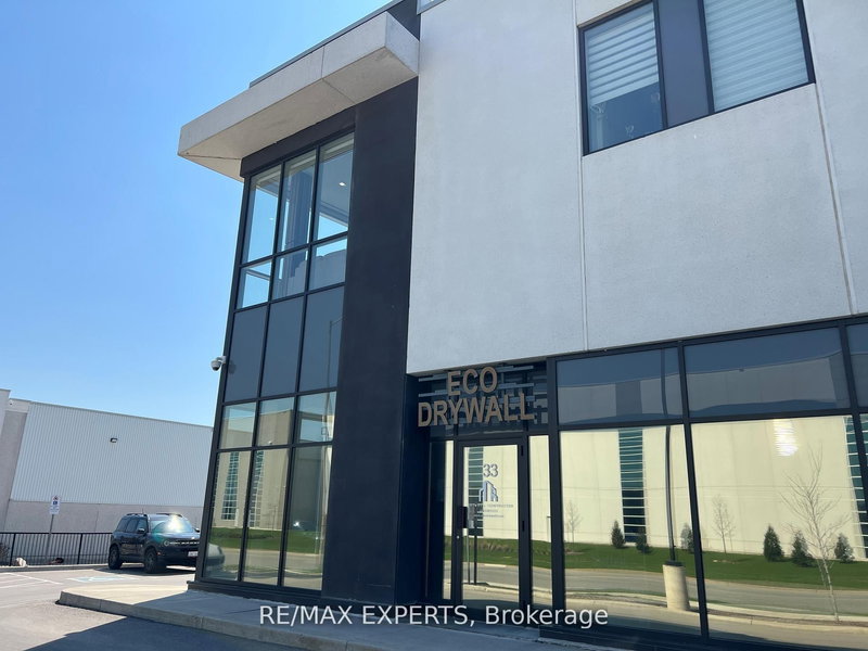 33 - 5250 Solar Dr, Mississauga, L4W 5M8 | Image 2