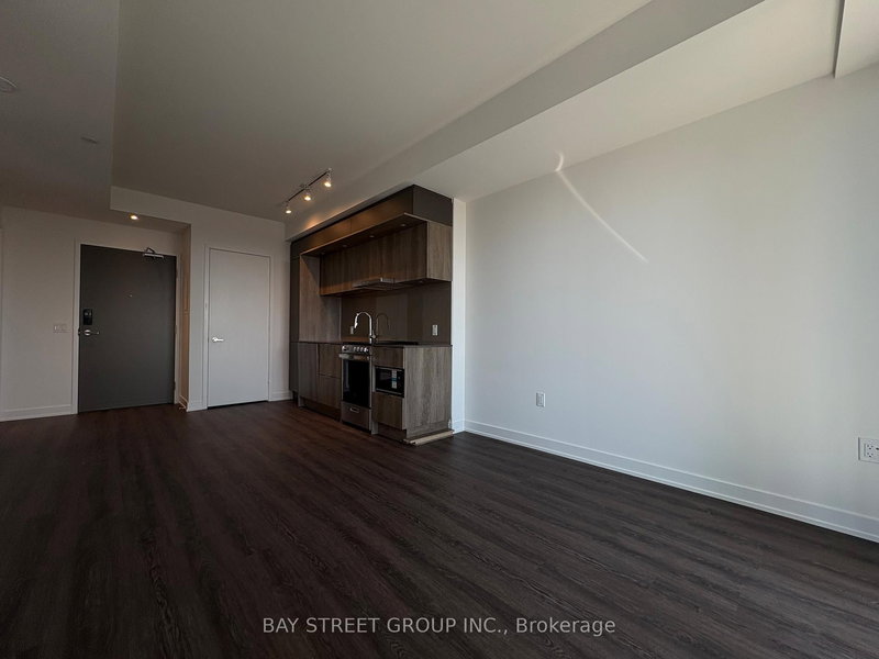 1610 - 448 Burnhamthorpe Rd W, Mississauga, L5B 0R4 | Image 2