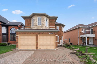 5871 Greensboro Dr | Mississauga | Image