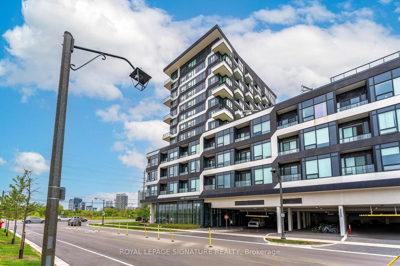 917 - 2489 Taunton Rd, Oakville, L6H 3R9 | Image 2