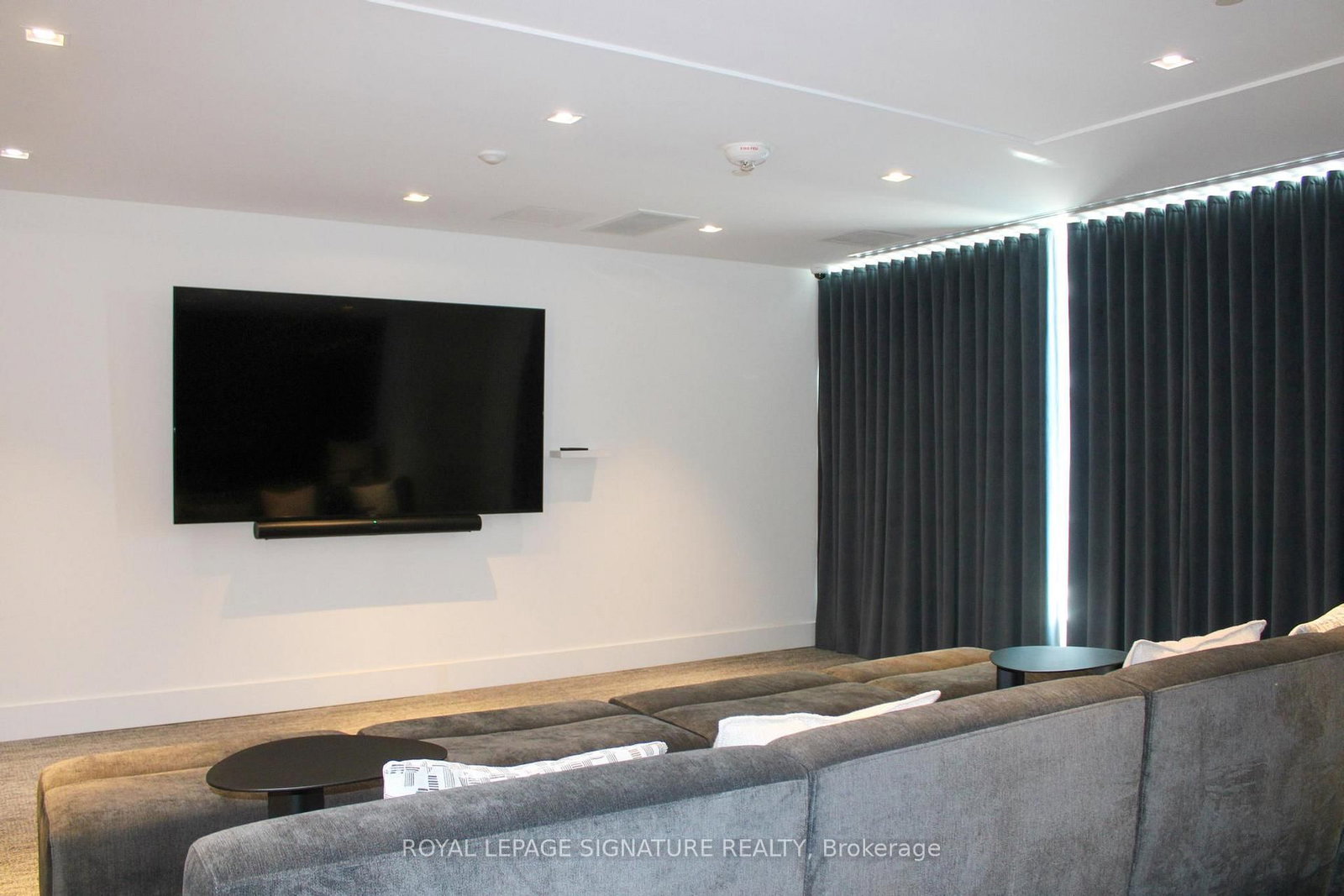 2489 Taunton Road, Unit 917 - Photo 33