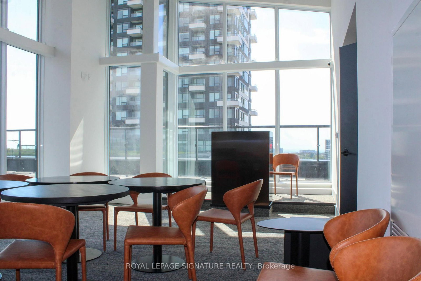 2489 Taunton Road, Unit 917 - Photo 36