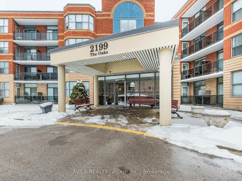 408 - 2199 Sixth Line, Oakville, L6H 5V3 | Image 2