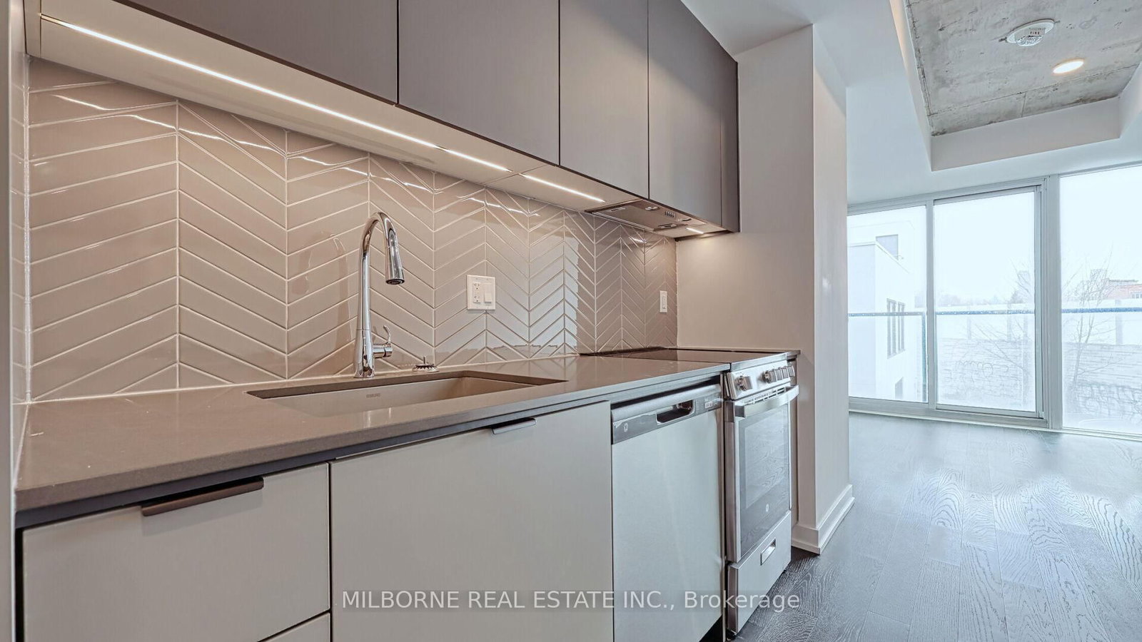 57 Brock Avenue, Unit 210 - Photo 15