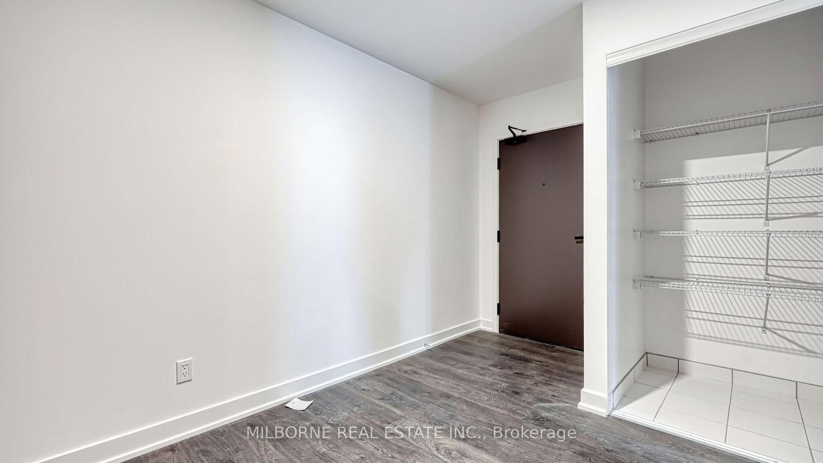 57 Brock Avenue, Unit TH 103 - Photo 12