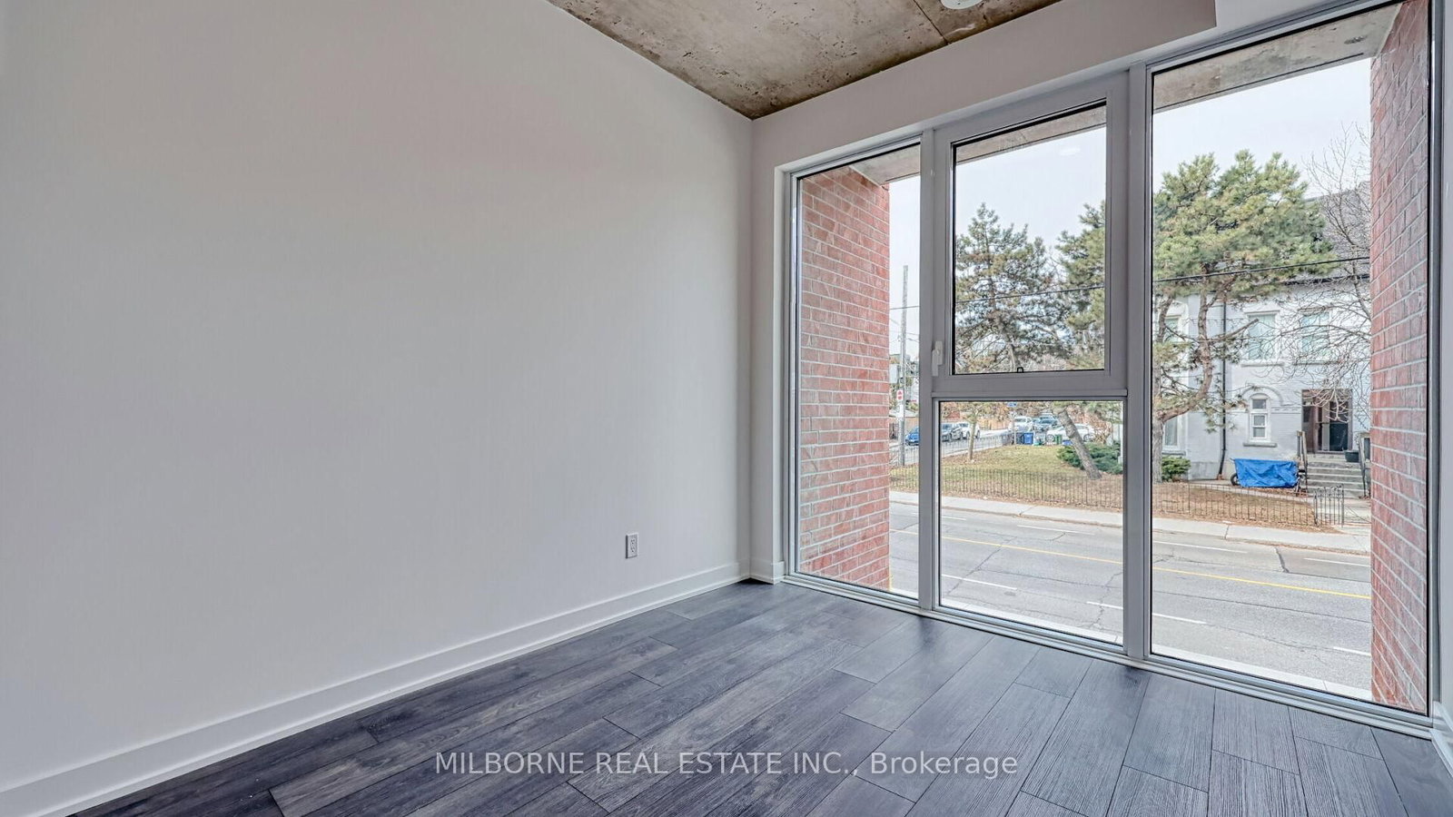 57 Brock Avenue, Unit TH 103 - Photo 26