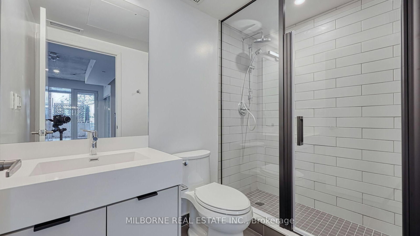 57 Brock Avenue, Unit TH 103 - Photo 33