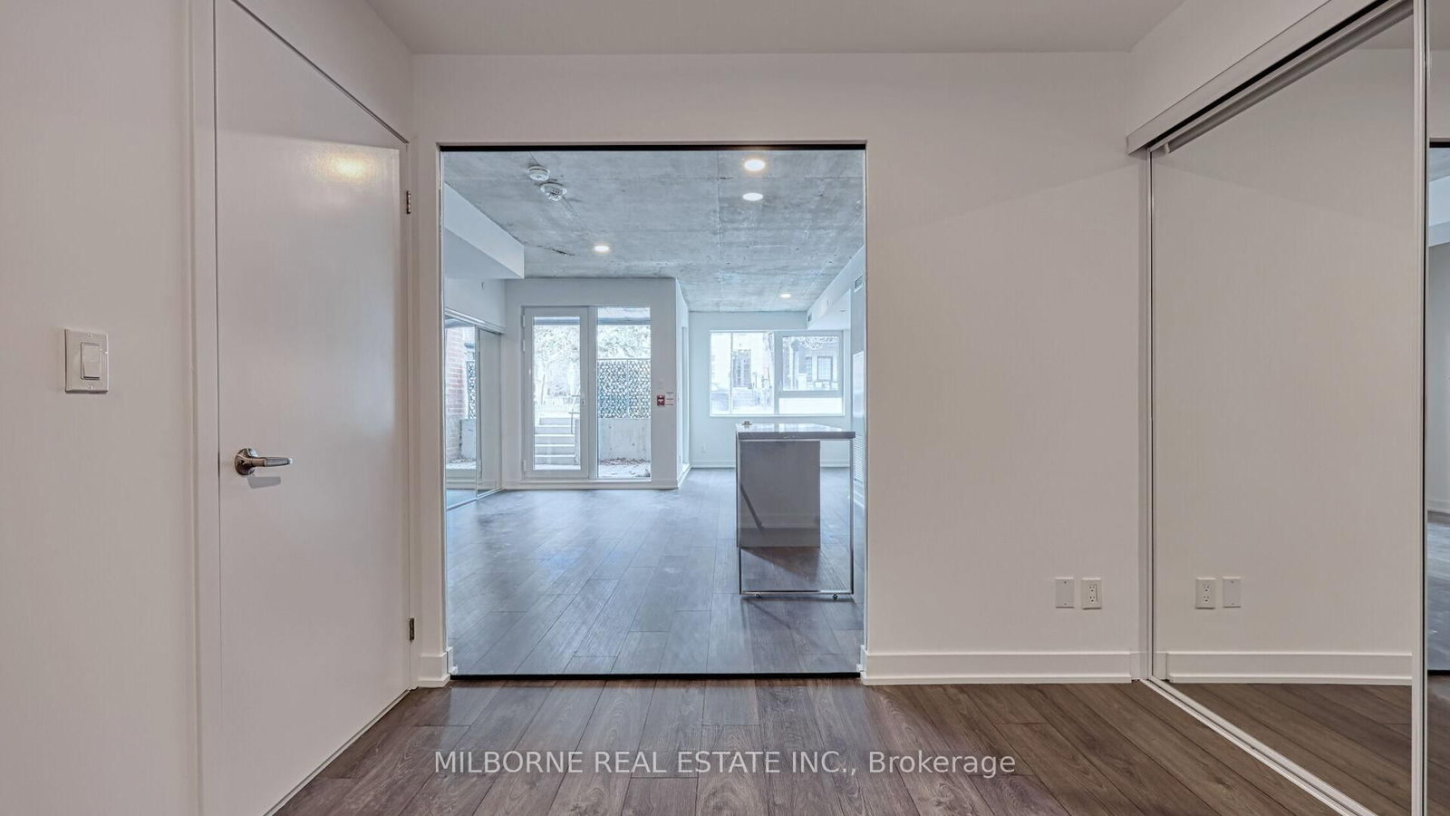 57 Brock Avenue, Unit TH 103 - Photo 35