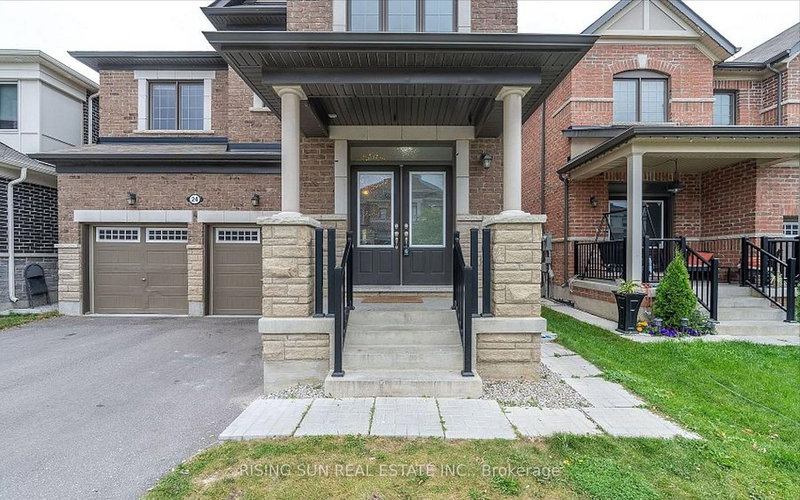 24 Herrick Dr, Brampton, L7A 5G2 | Image 2