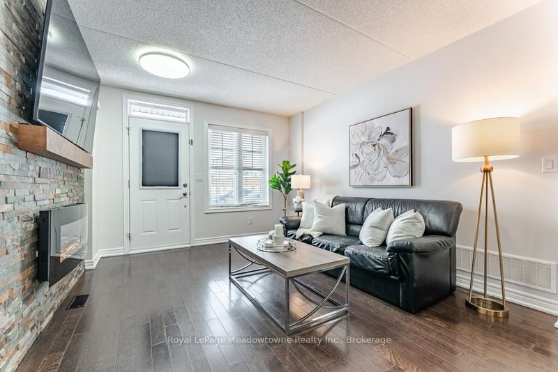 77 - 1380 Costigan Rd, Milton, L9T 8L2 | Image 3