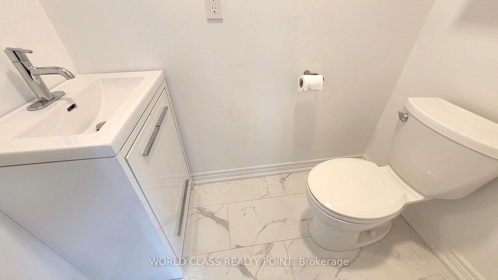 370 Hopewell Avenue, Unit 212 - Photo 14