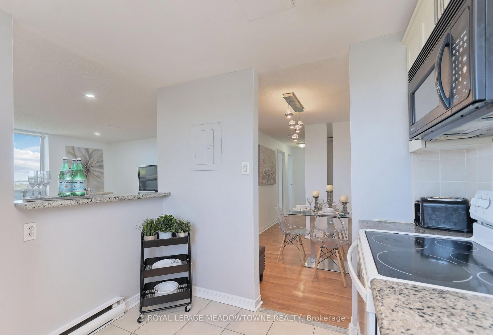 6720 Glen Erin Drive, Unit 1013 - Photo 11