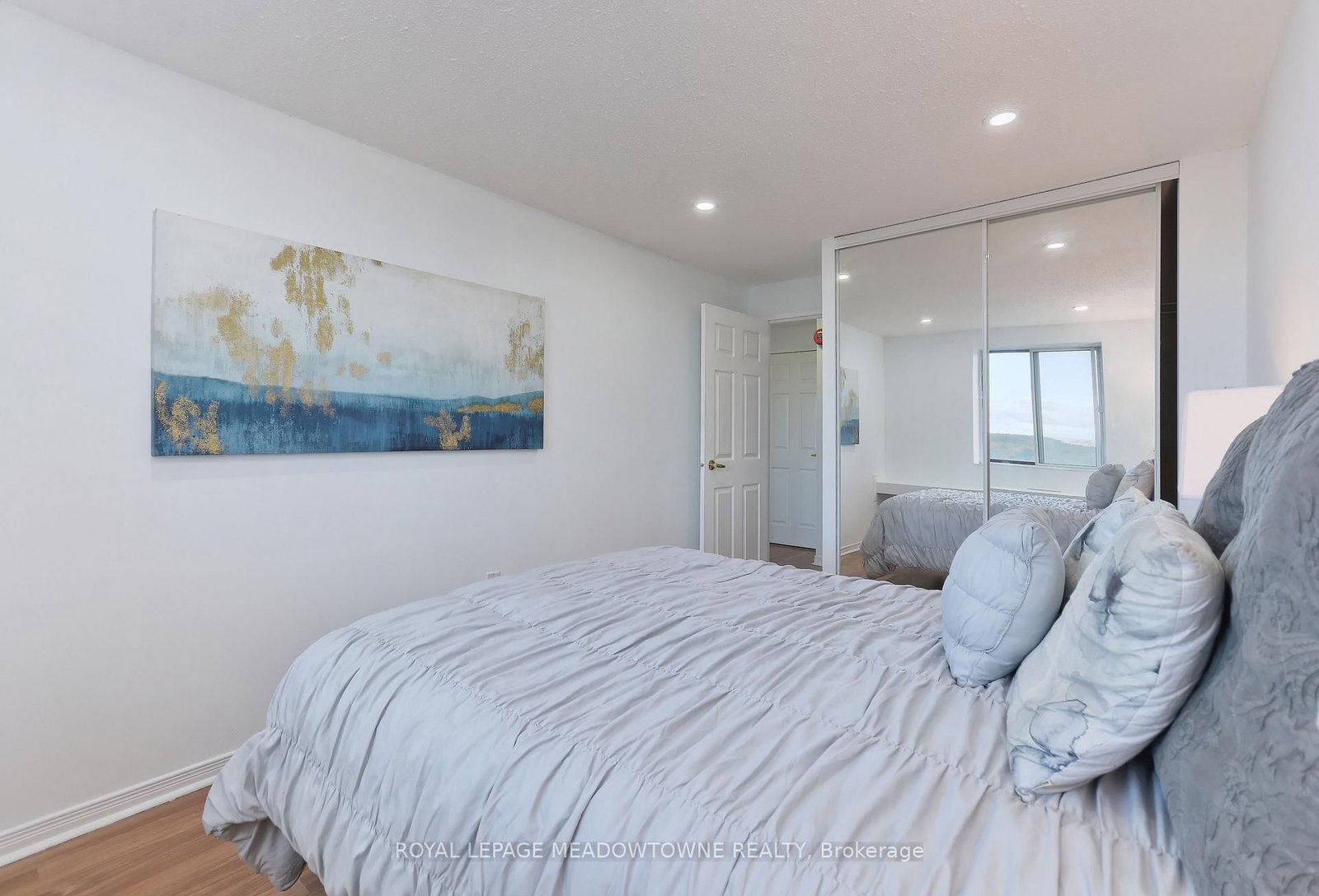 6720 Glen Erin Drive, Unit 1013 - Photo 16