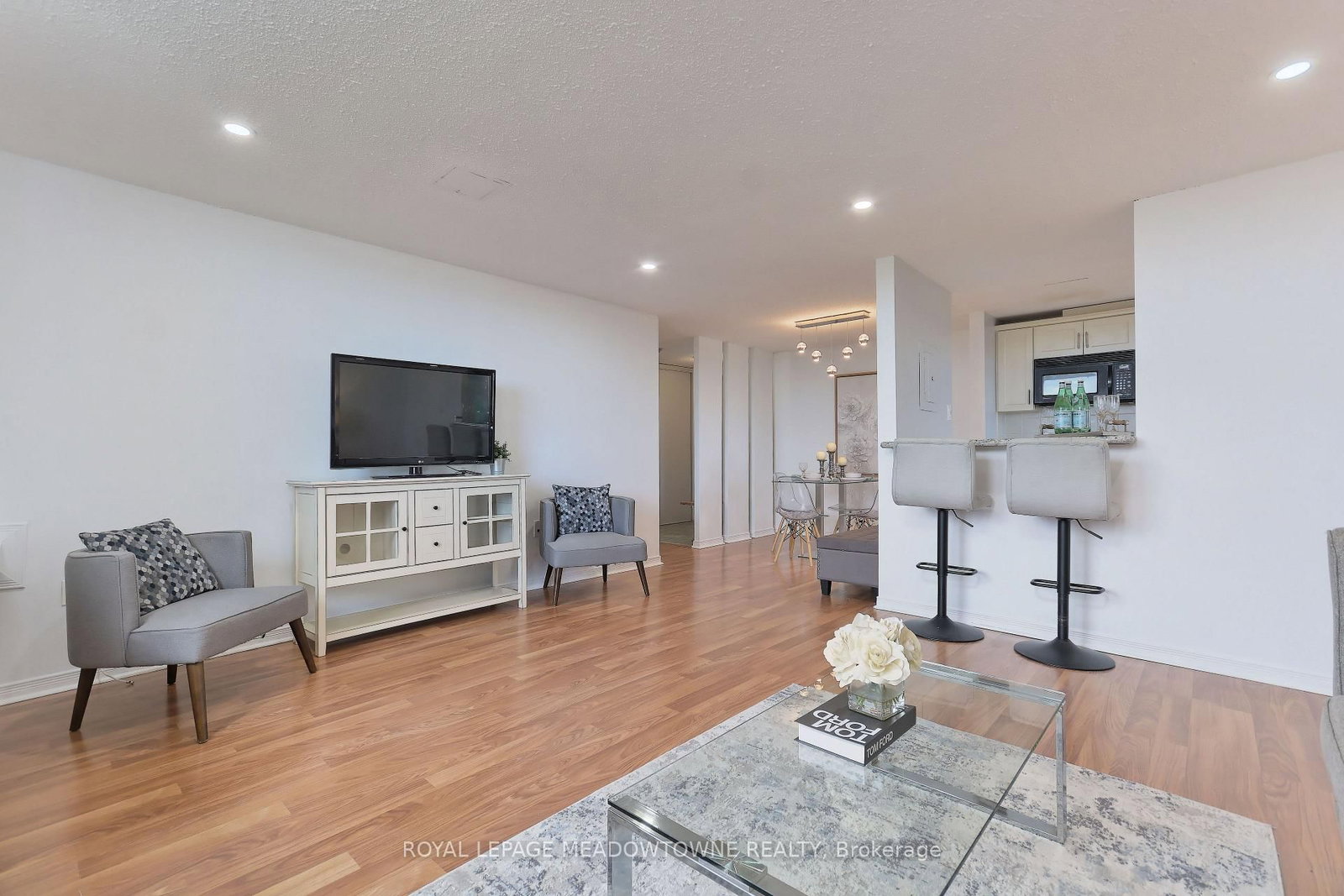 6720 Glen Erin Drive, Unit 1013 - Photo 5