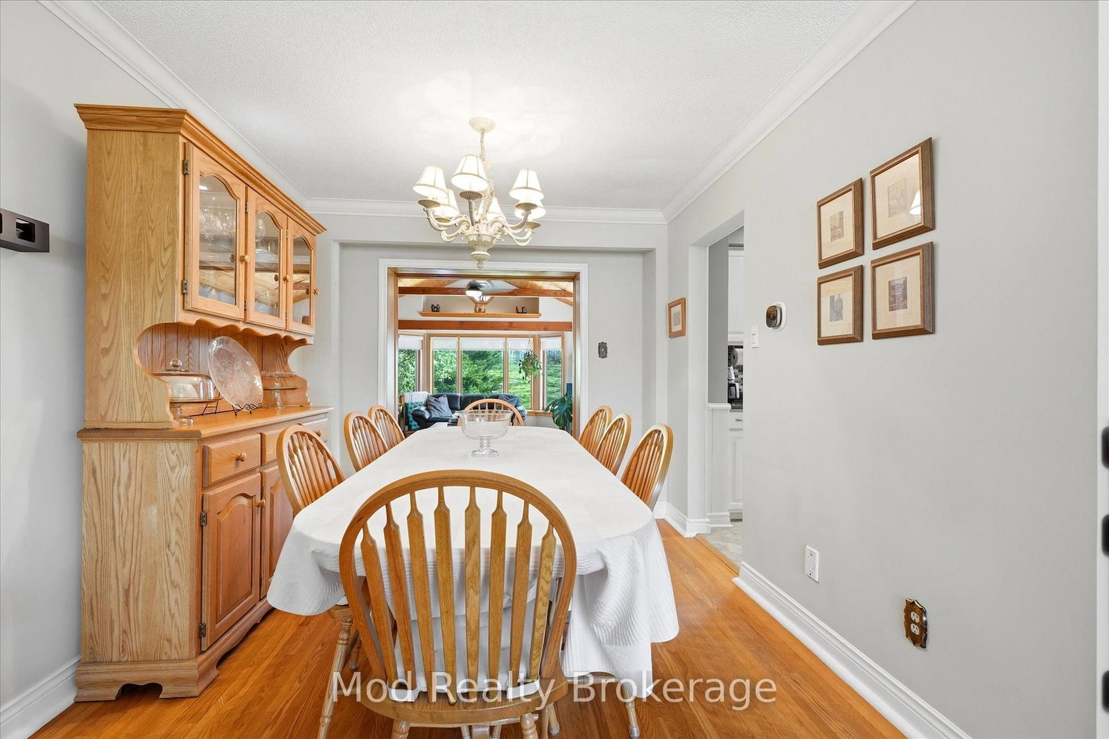 3070 Northview Crescent - Photo 12