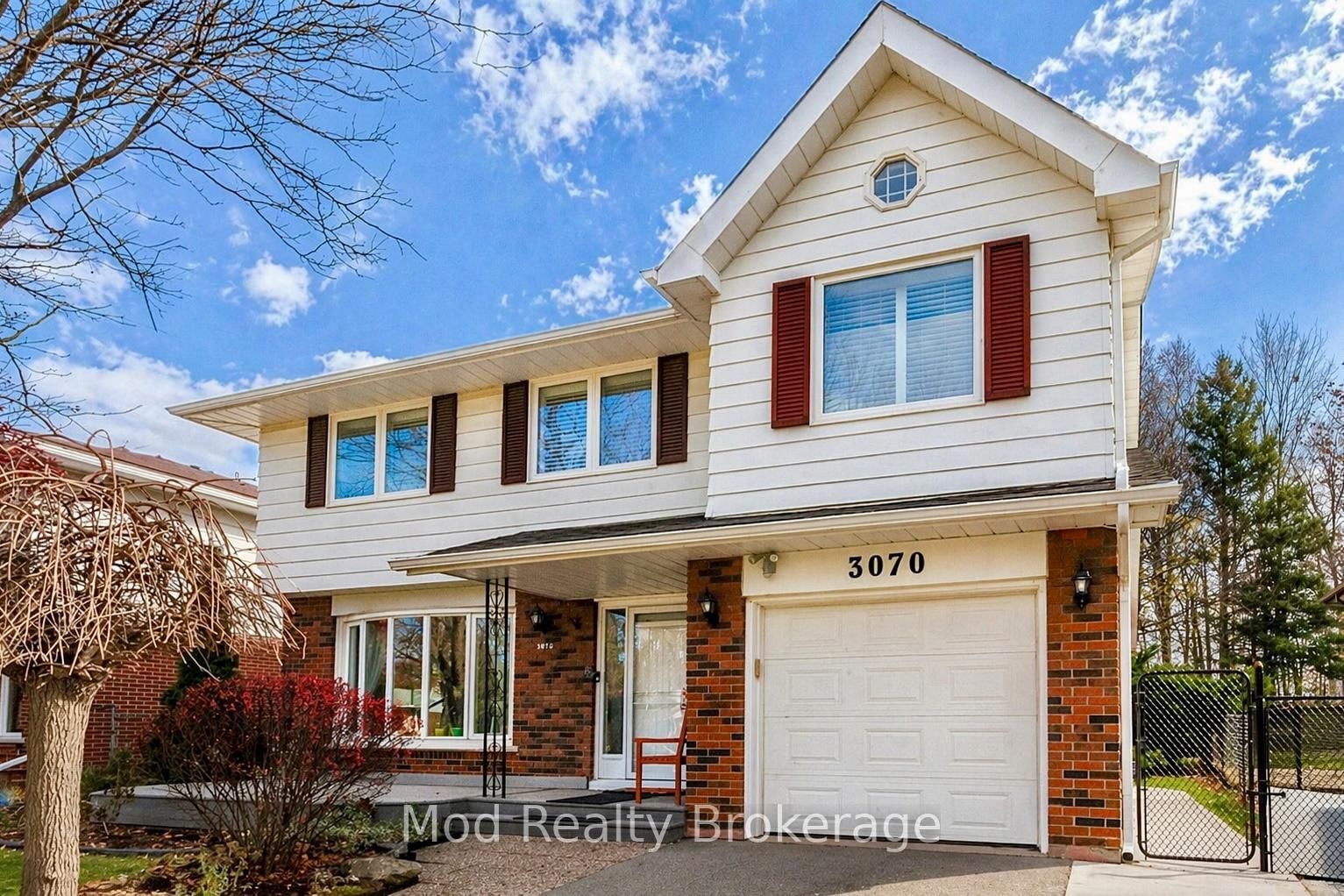 3070 Northview Crescent - Photo 2