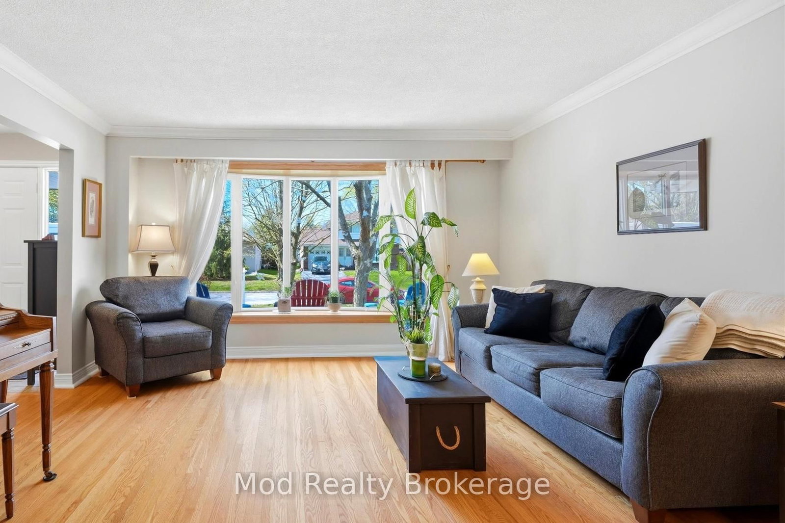 3070 Northview Crescent - Photo 6