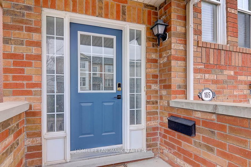 165 - 5980 Whitehorn Ave, Mississauga, L5V 2Y3 | Image 2