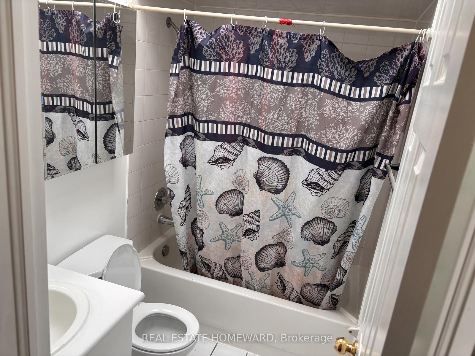 879A Wilson Avenue, Unit Upper - Photo 5