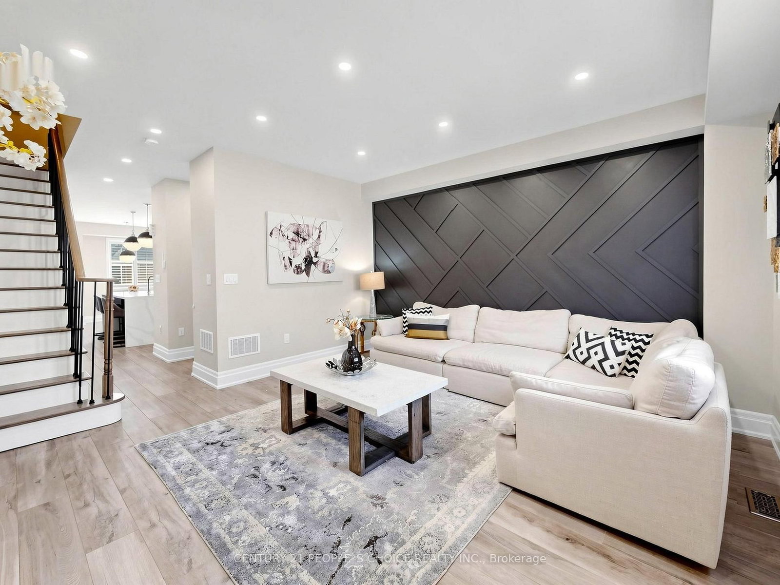 1321 Granrock Crescent - Photo 7