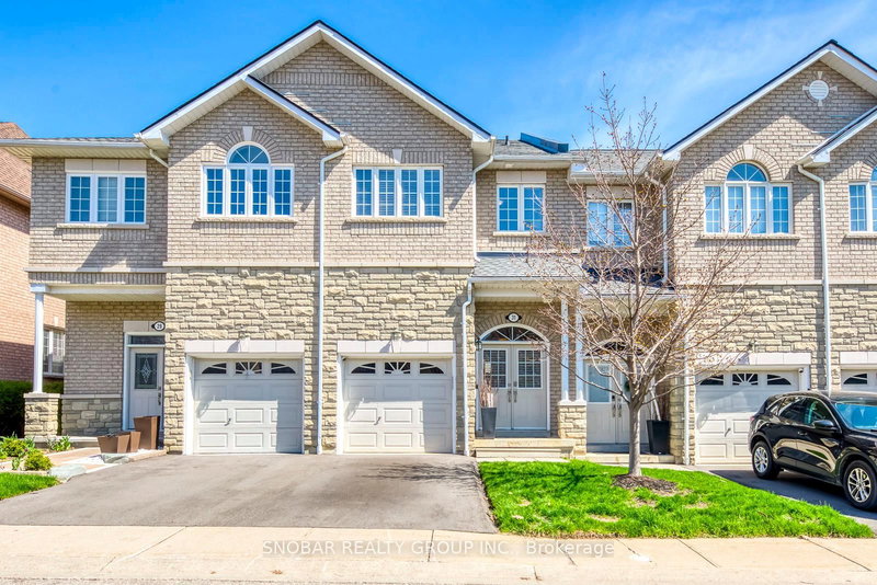 31 - 470 Faith Dr, Mississauga, L5R 4E8 | Image 2