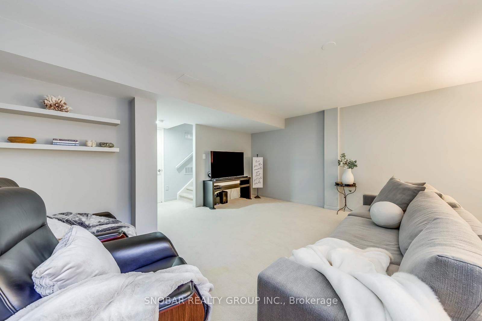 470 Faith Drive, Unit 31 - Photo 29