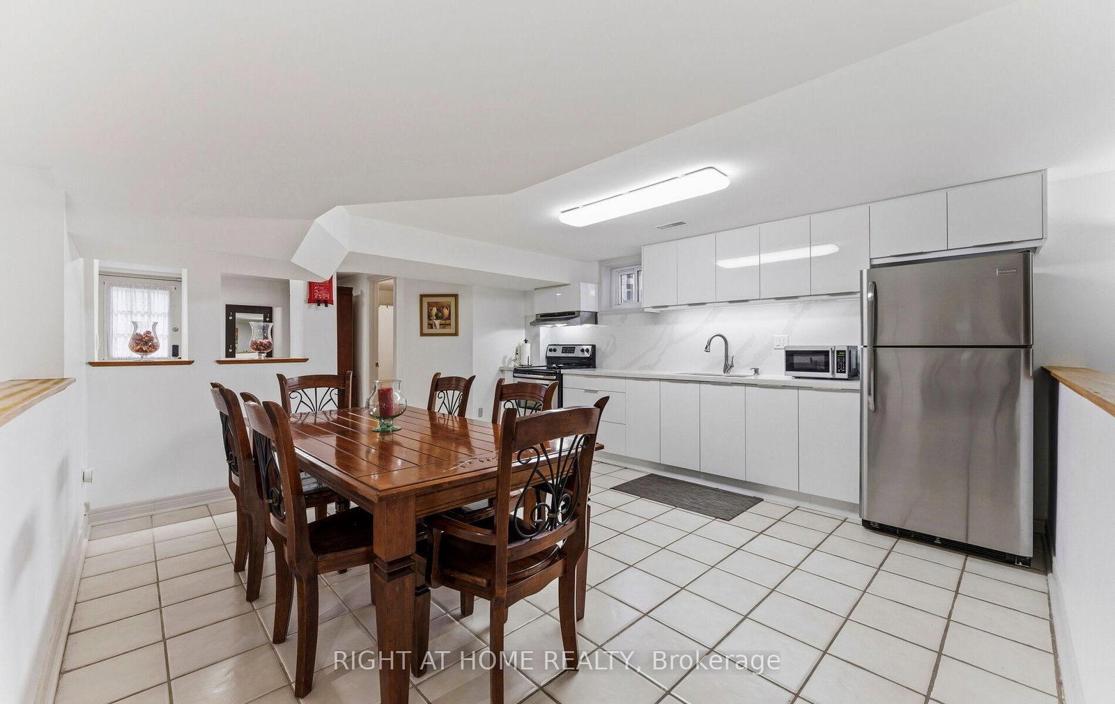 1665 Asgard Drive - Photo 36