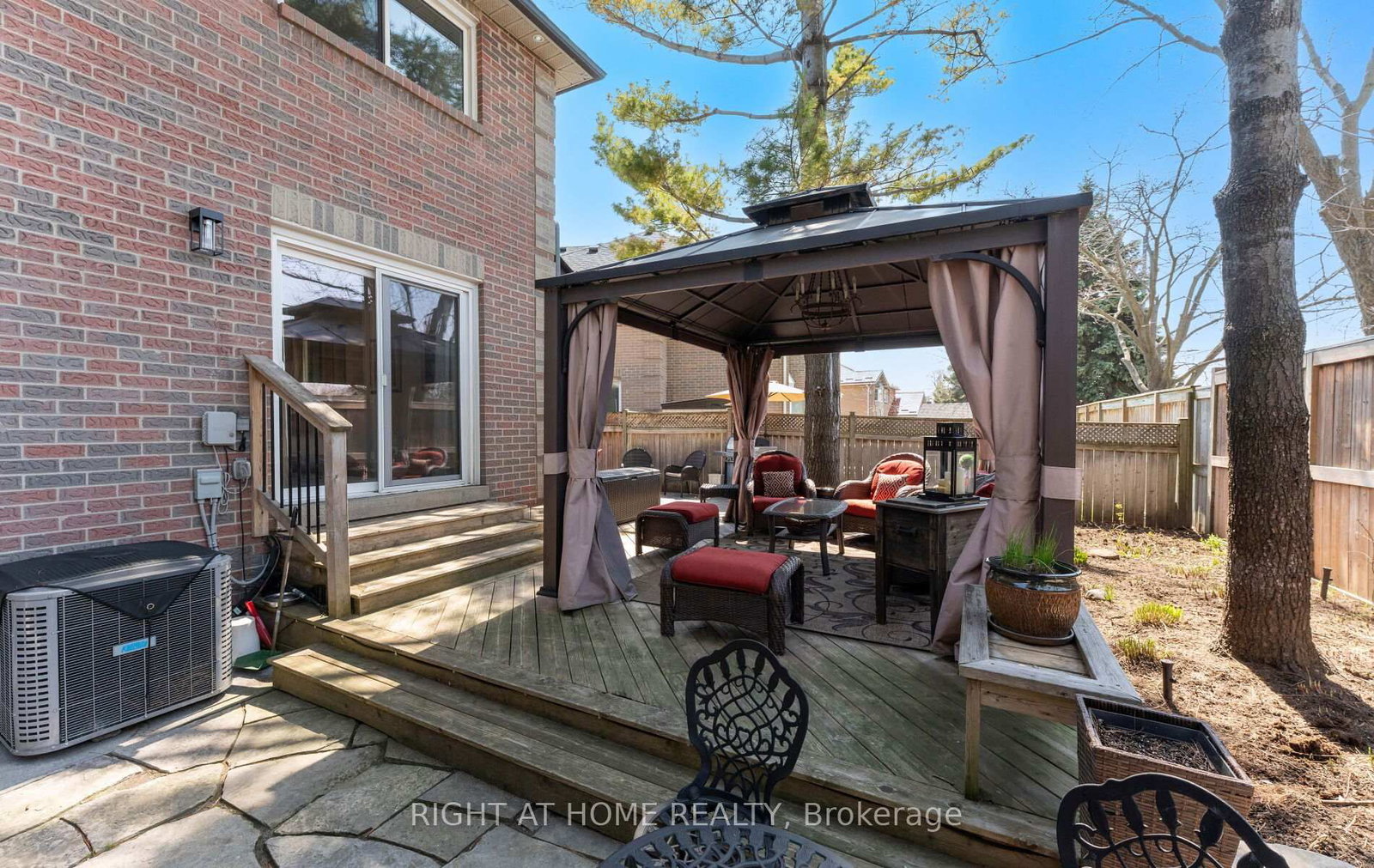 1665 Asgard Drive - Photo 40