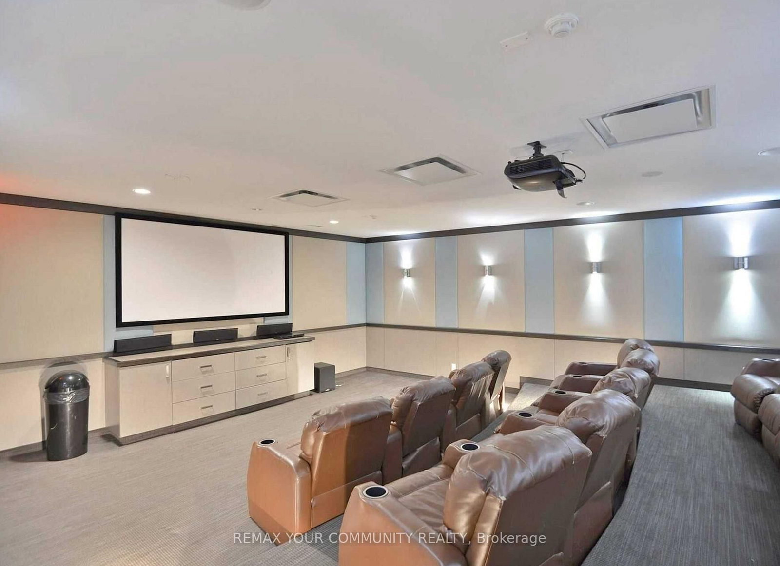 55 De Boers Drive, Unit 701 - Photo 14