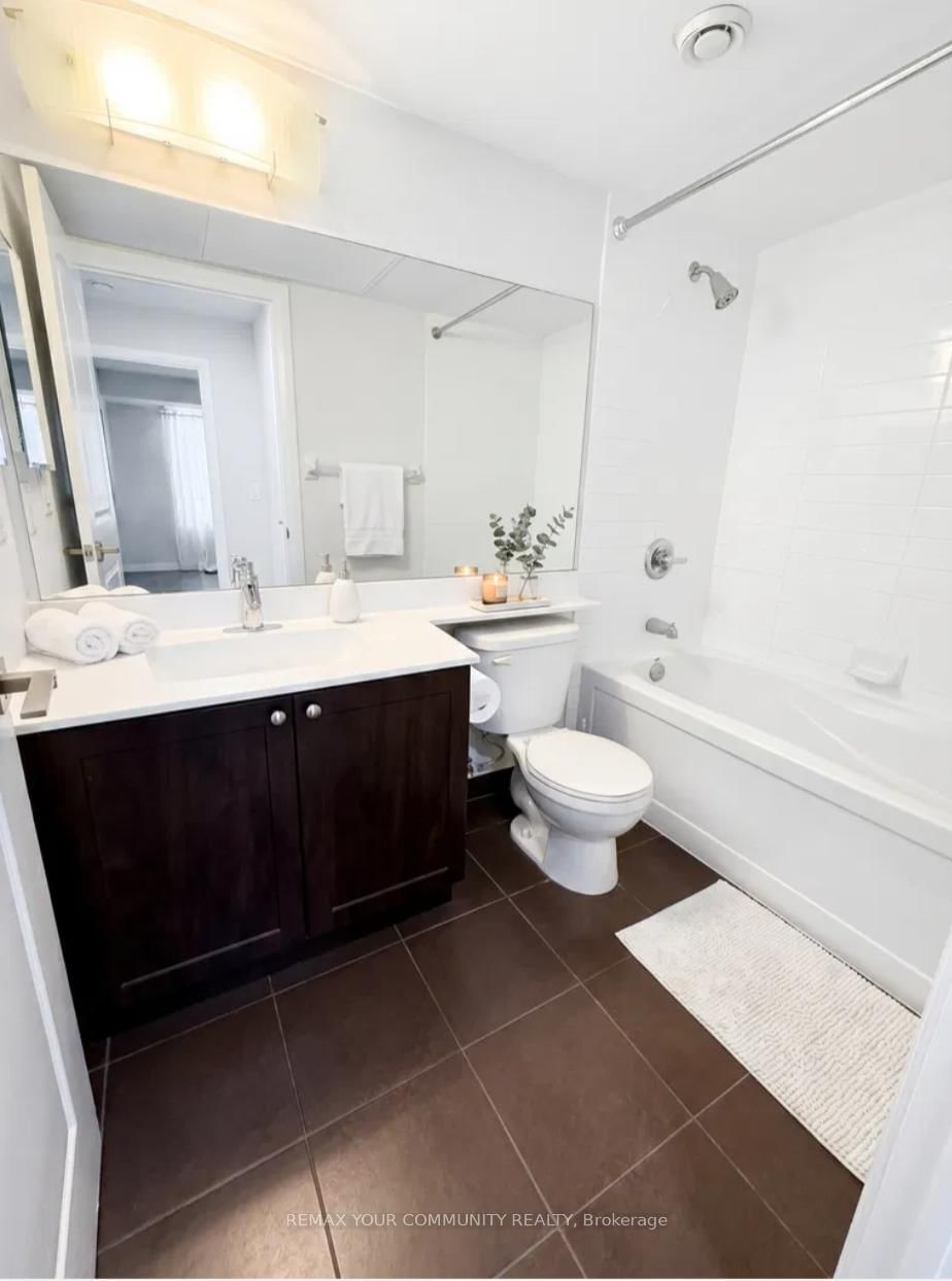 55 De Boers Drive, Unit 701 - Photo 9