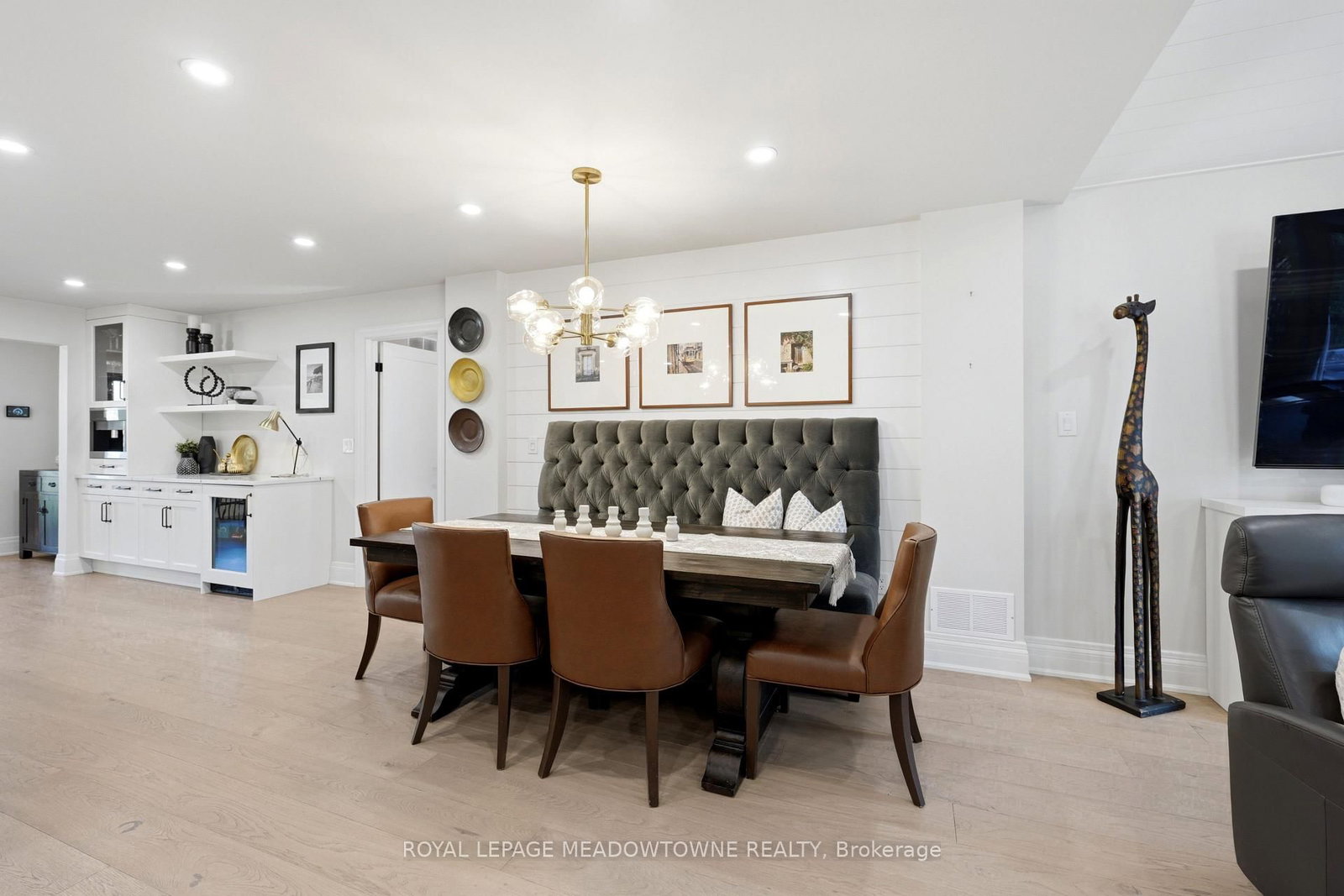 10916 22nd Side Road - Photo 10