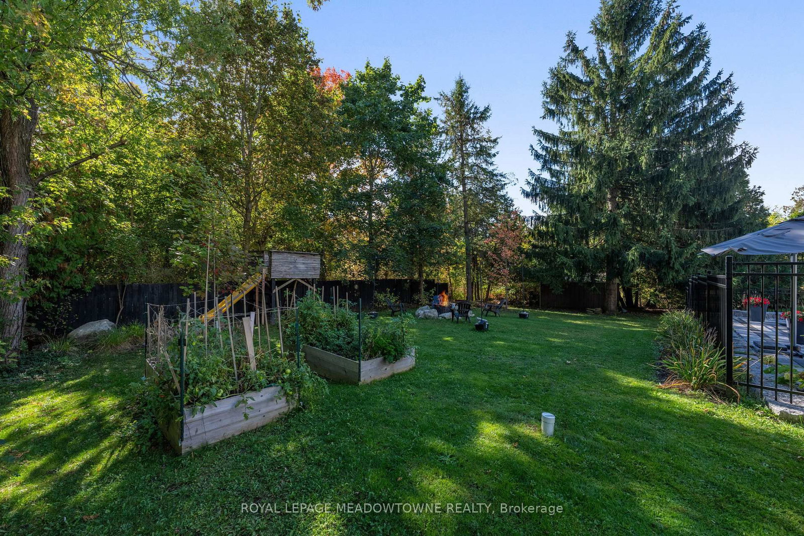 10916 22nd Side Road - Photo 44