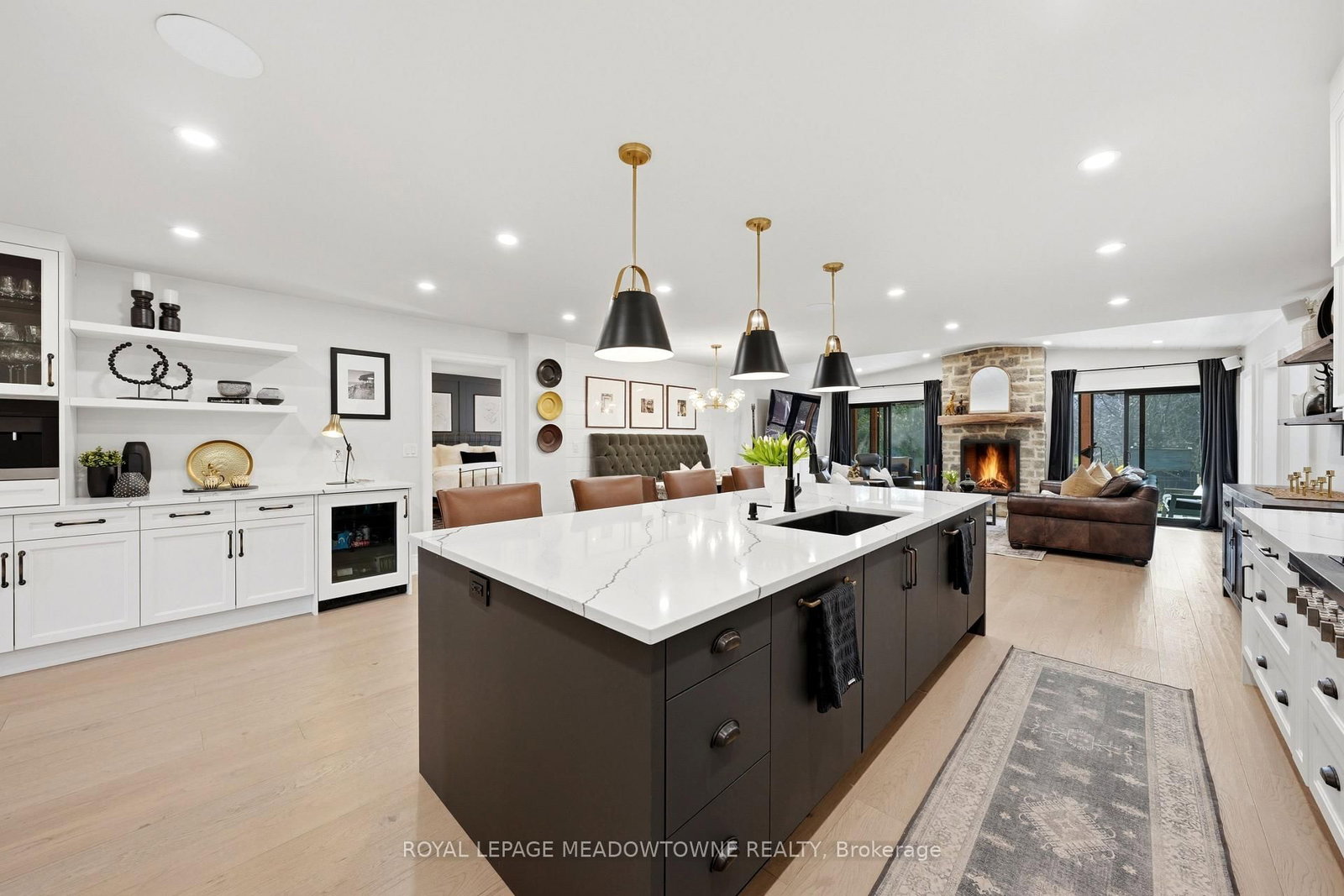 10916 22nd Side Road - Photo 6