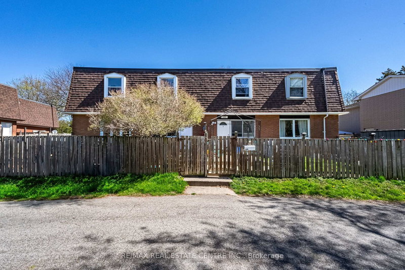 648-654 Francis Rd, Burlington, L7T 3X7 | Image 3