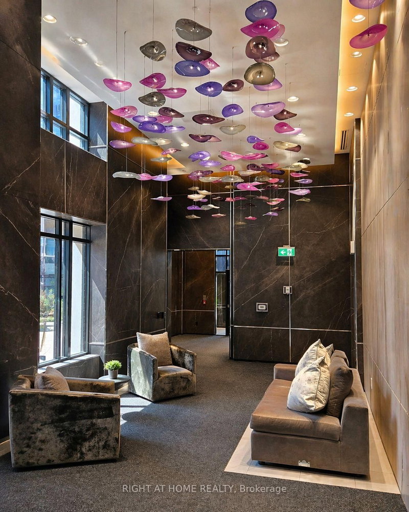 1534 - 5 Mabelle Ave, Toronto, M9A 0C8 | Image 3